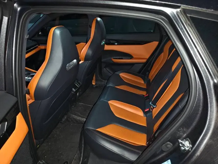 2023 ChangAn UNI-V 1.5T 188HP L4 7DCT,autocango,china used car exporter,china ev exporter,chinese used car exporter,chinese used ev exporter