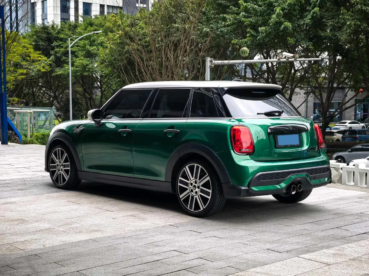 2023 MINI MINI 2.0T 178HP L4 7DCT,autocango,china used car exporter,china ev exporter,chinese used car exporter,chinese used ev exporter
