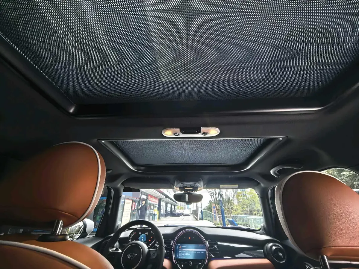 2023 MINI MINI 2.0T 178HP L4 7DCT,autocango,china used car exporter,china ev exporter,chinese used car exporter,chinese used ev exporter