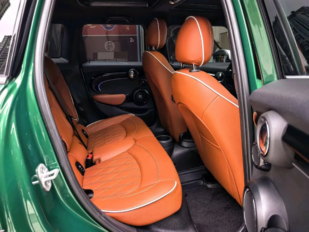 2023 MINI MINI 2.0T 178HP L4 7DCT,autocango,china used car exporter,china ev exporter,chinese used car exporter,chinese used ev exporter