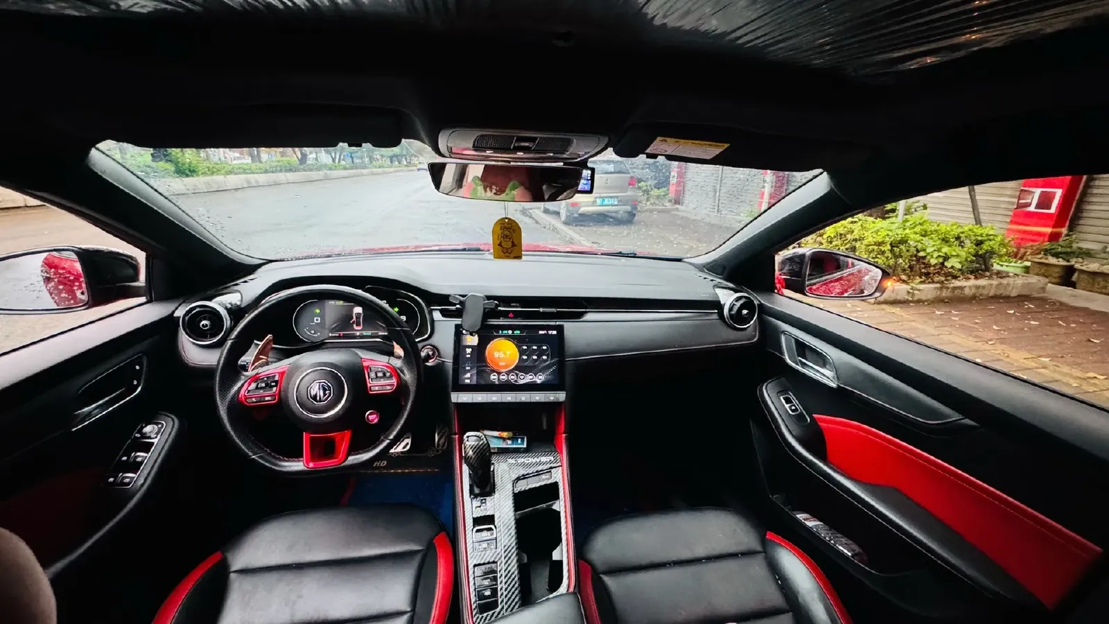 2020 MG MG6 1.5T 181HP L4 7DCT,autocango,china used car exporter,china ev exporter,chinese used car exporter,chinese used ev exporter