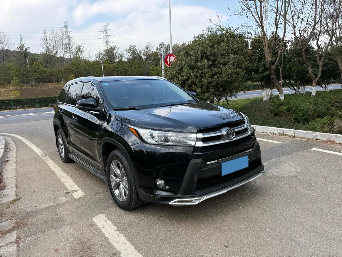 2019 Mazda CX-8 2.5L 192HP L4 6AT,autocango,china used car exporter,china ev exporter,chinese used car exporter,chinese used ev exporter