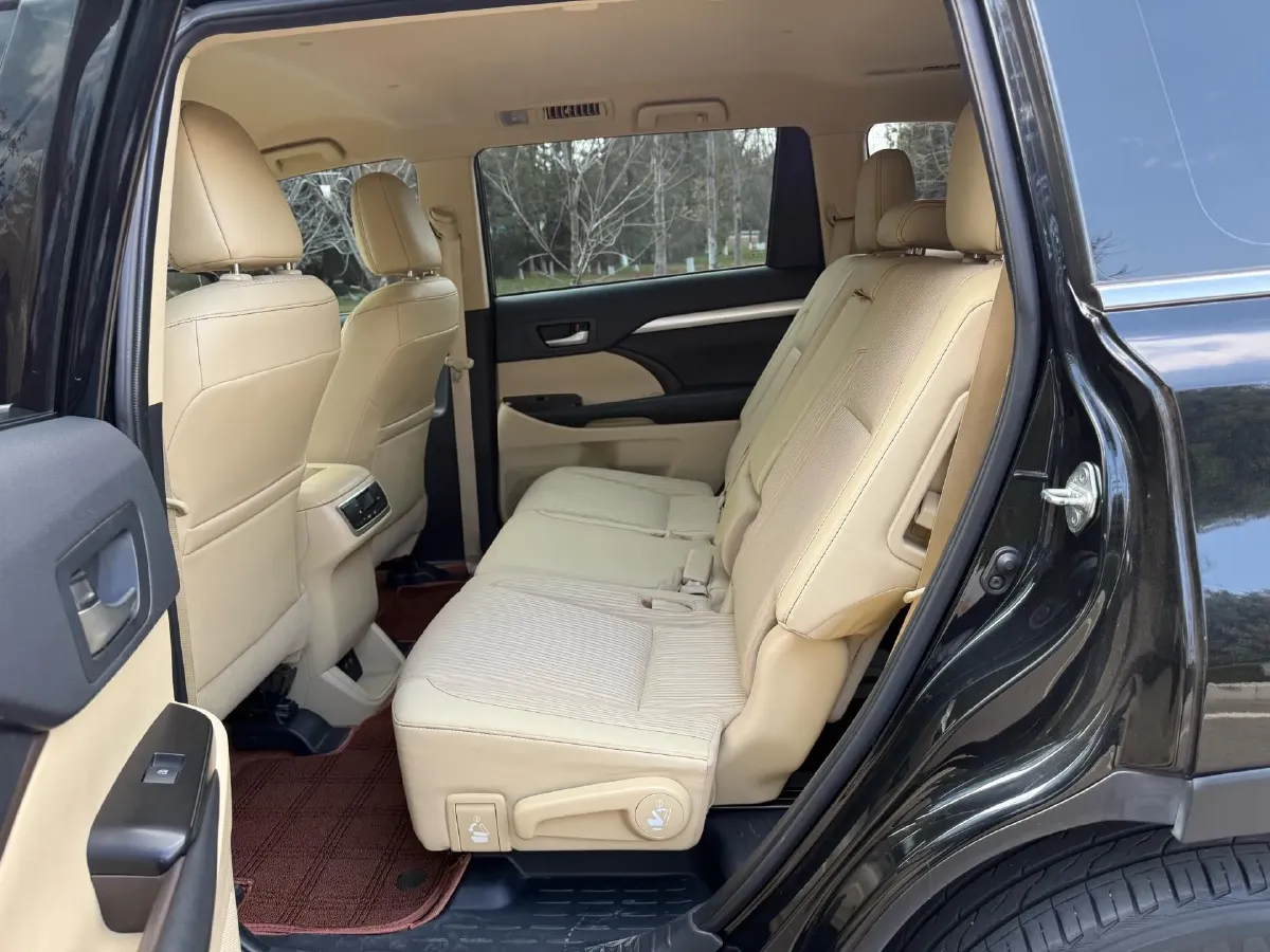 2019 Mazda CX-8 2.5L 192HP L4 6AT,autocango,china used car exporter,china ev exporter,chinese used car exporter,chinese used ev exporter