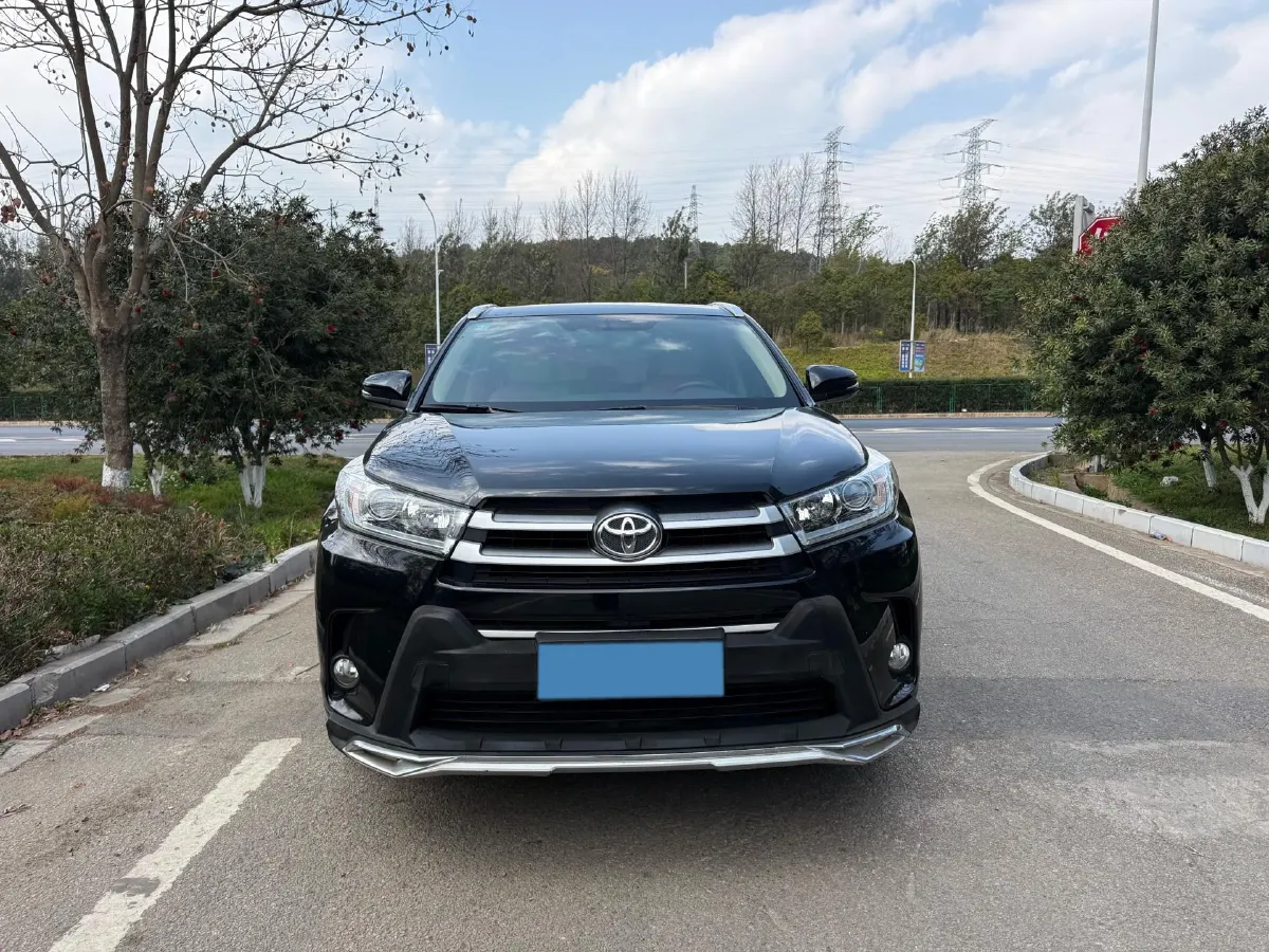 2019 Mazda CX-8 2.5L 192HP L4 6AT,autocango,china used car exporter,china ev exporter,chinese used car exporter,chinese used ev exporter