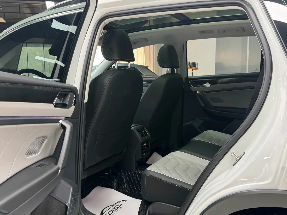 2023 Volkswagen Tayron 1.4T 150HP L4 7DCT,autocango,china used car exporter,china ev exporter,chinese used car exporter,chinese used ev exporter