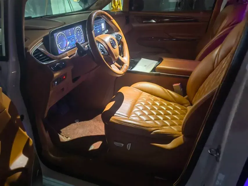 2022 Buick GL8 2.0T 237HP L4 9AT,autocango,china used car exporter,china ev exporter,chinese used car exporter,chinese used ev exporter