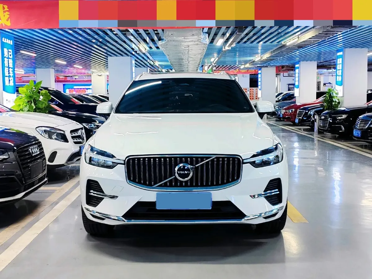 2024 Volvo XC60 2.0T 250HP L4 8AT,autocango,china used car exporter,china ev exporter,chinese used car exporter,chinese used ev exporter