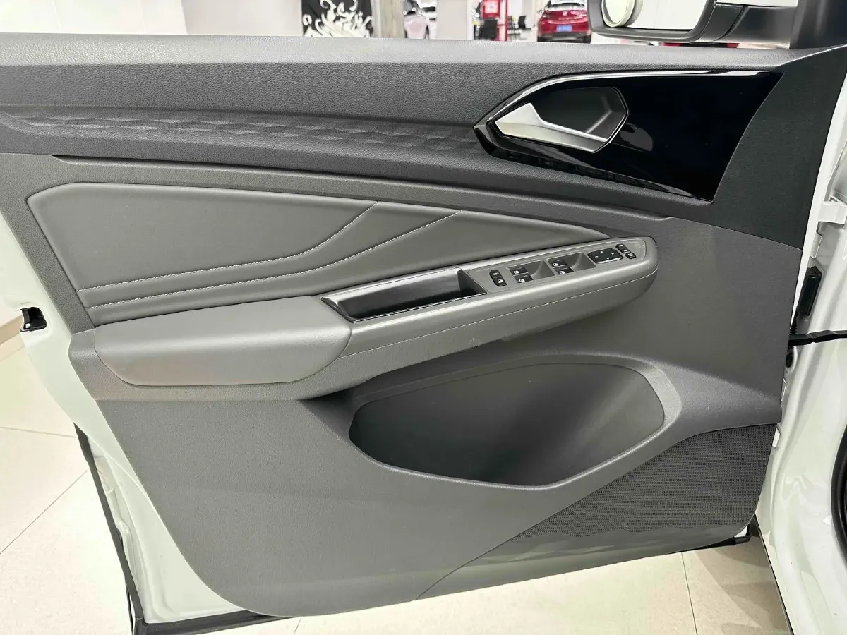 2020 Jetta VS7 1.4T 150HP L4 6AT,autocango,china used car exporter,china ev exporter,chinese used car exporter,chinese used ev exporter