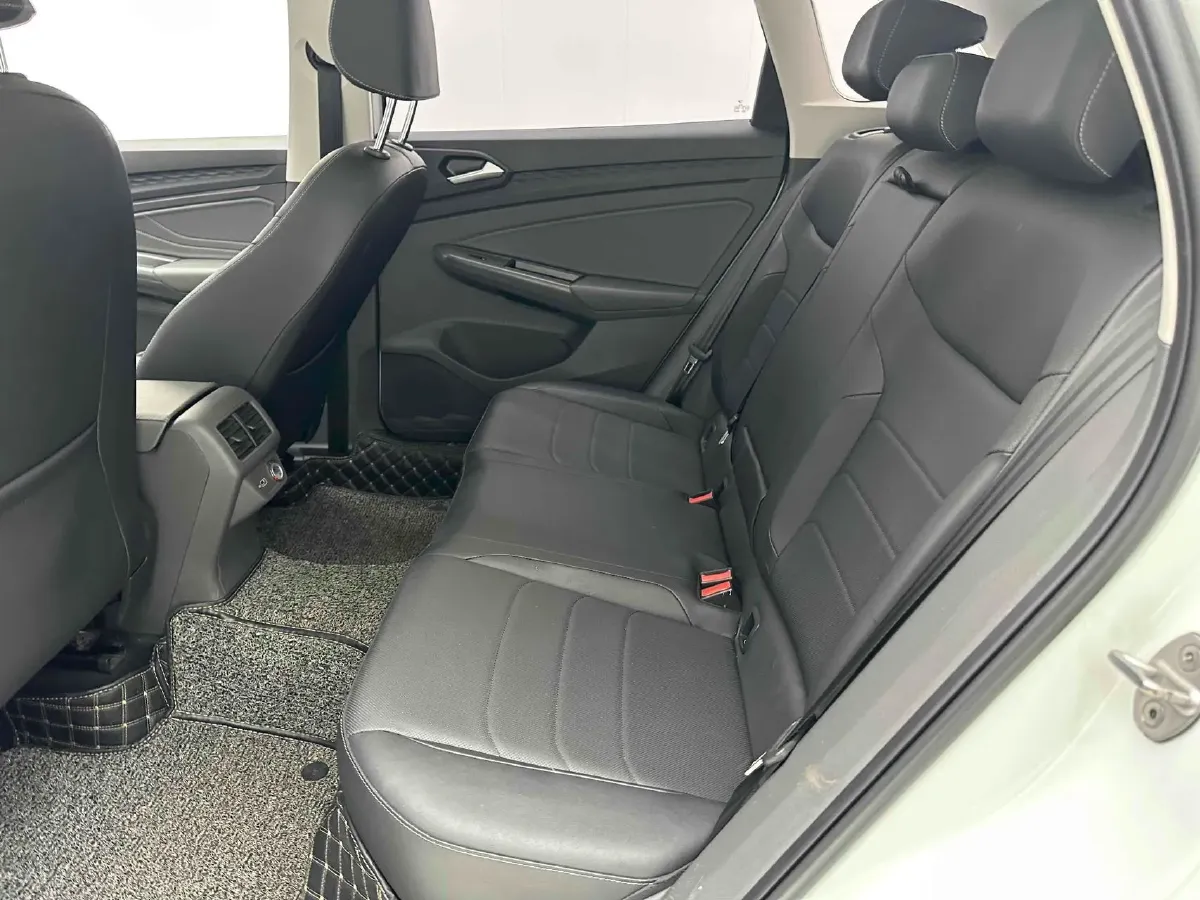 2020 Jetta VS7 1.4T 150HP L4 6AT,autocango,china used car exporter,china ev exporter,chinese used car exporter,chinese used ev exporter