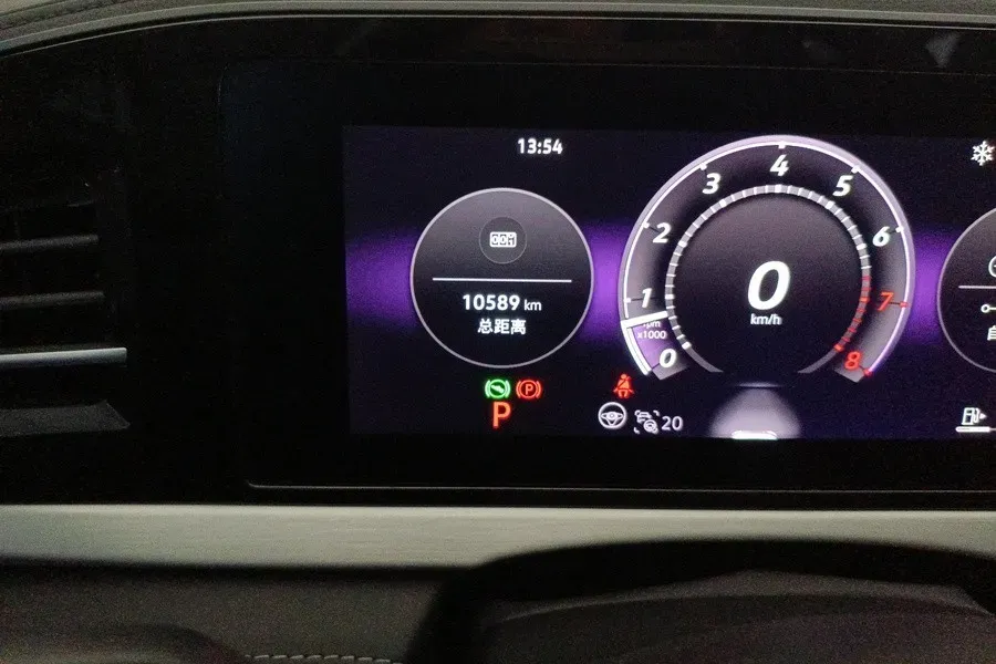 2025 Volkswagen Passat 2.0T 220HP L4 7DCT,autocango,china used car exporter,china ev exporter,chinese used car exporter,chinese used ev exporter