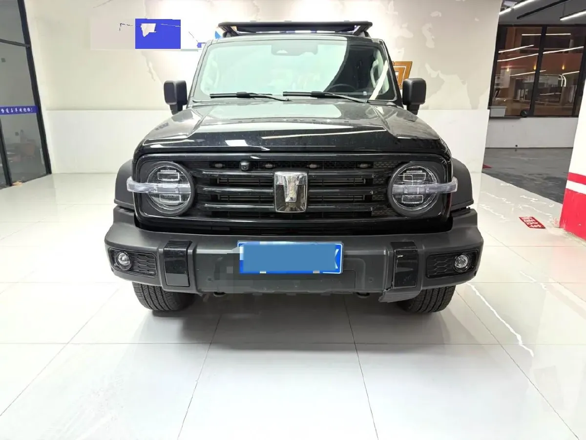 2025 Tank 300 2.0T 227HP L4 9AT,autocango,china used car exporter,china ev exporter,chinese used car exporter,chinese used ev exporter