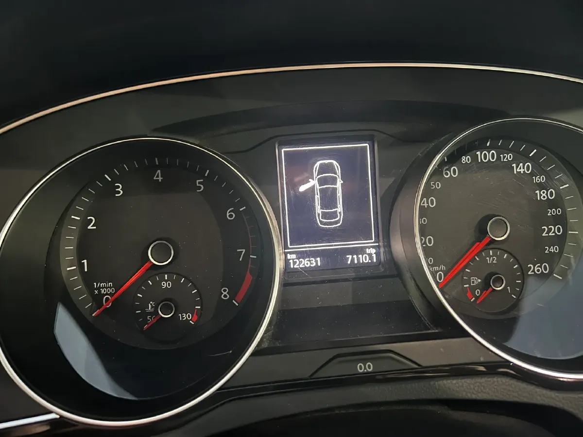 2019 Volkswagen Magotan 2.0T 186HP L4 7DCT,autocango,china used car exporter,china ev exporter,chinese used car exporter,chinese used ev exporter