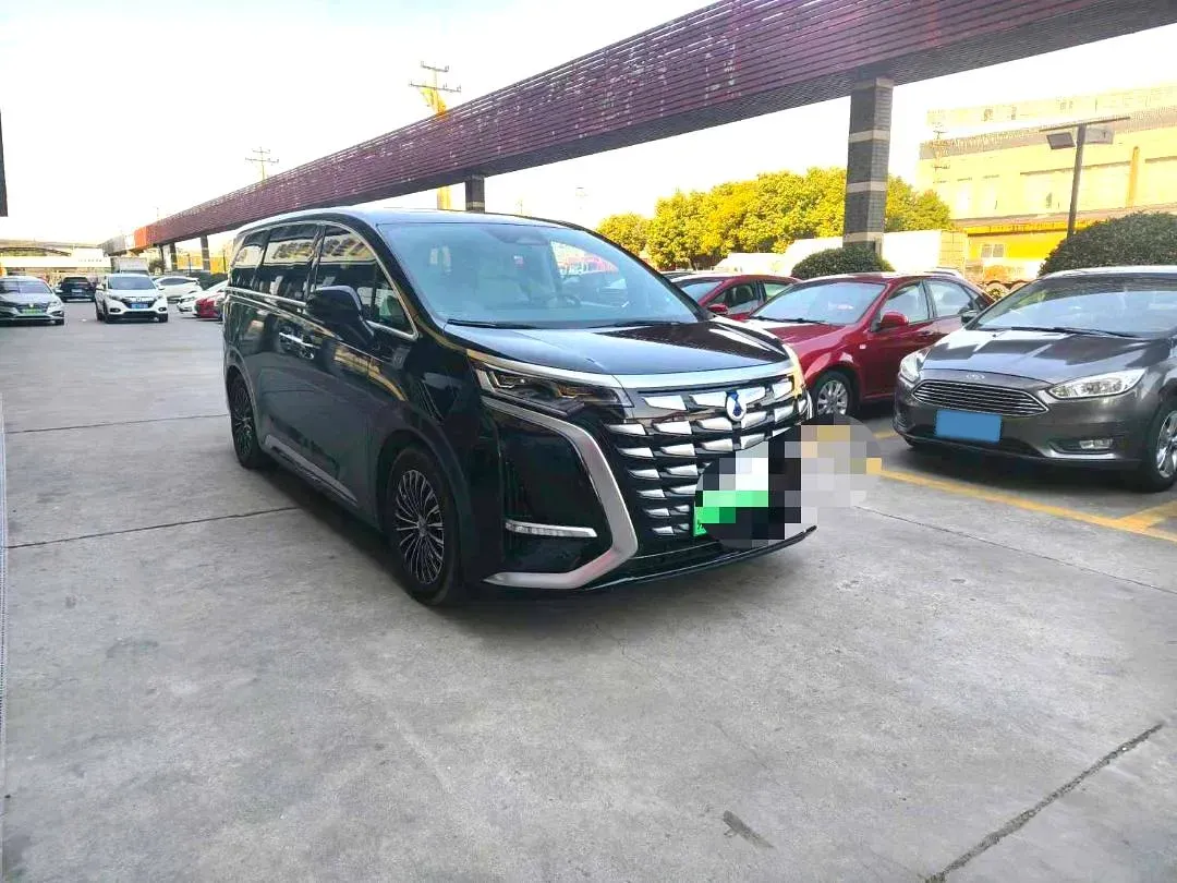 2022 HongQi HS7 3.0T 337HP V6 8AT,autocango,china used car exporter,china ev exporter,chinese used car exporter,chinese used ev exporter