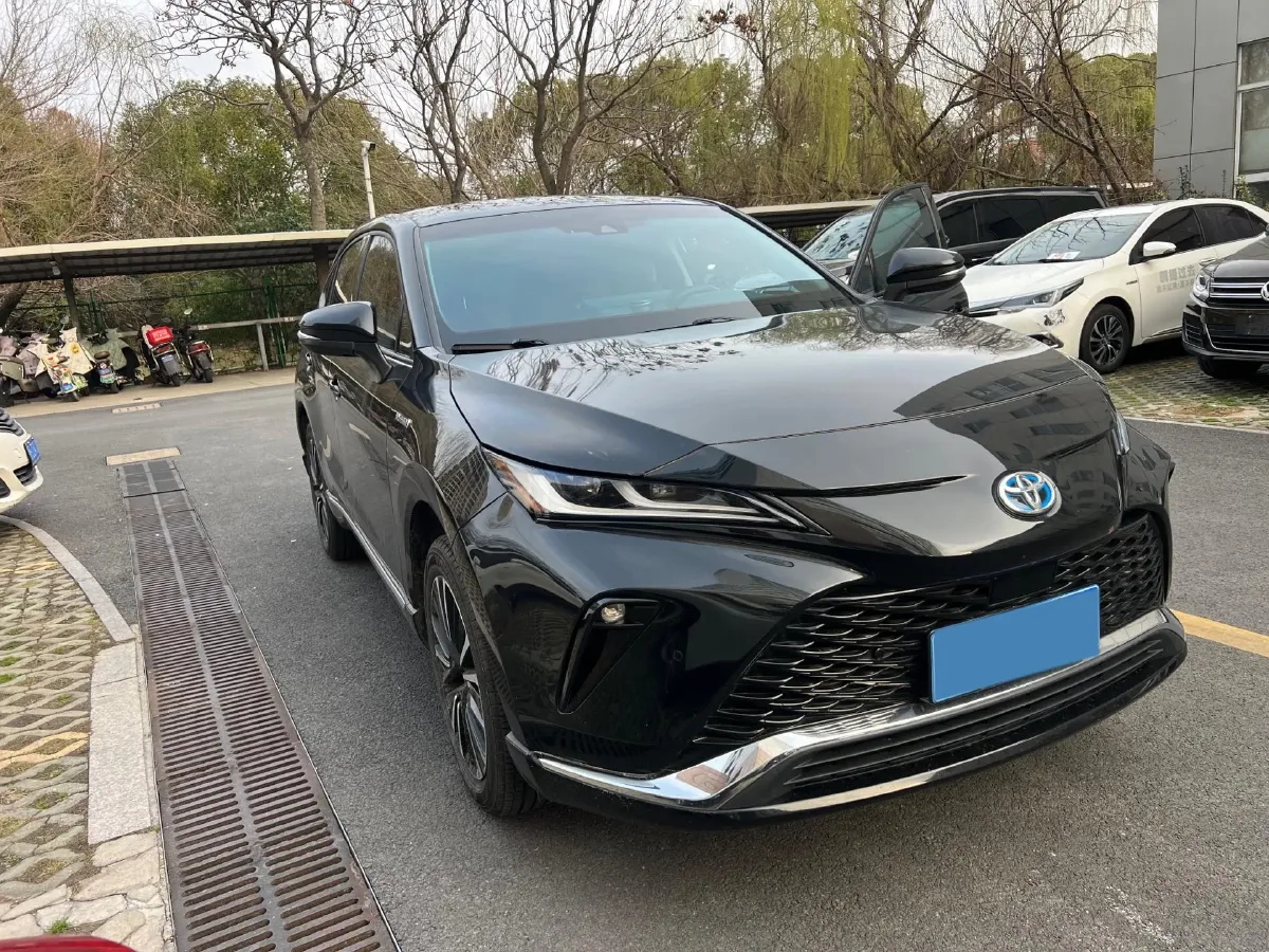 2022 Toyota Venza 2.5L 178HP L4 E-CVT Hybrid,autocango,china used car exporter,china ev exporter,chinese used car exporter,chinese used ev exporter