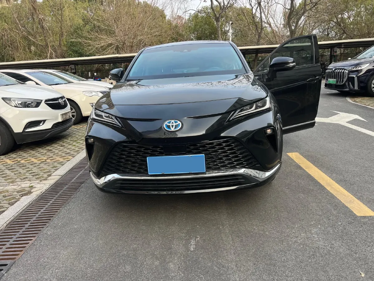 2022 Toyota Venza 2.5L 178HP L4 E-CVT Hybrid,autocango,china used car exporter,china ev exporter,chinese used car exporter,chinese used ev exporter