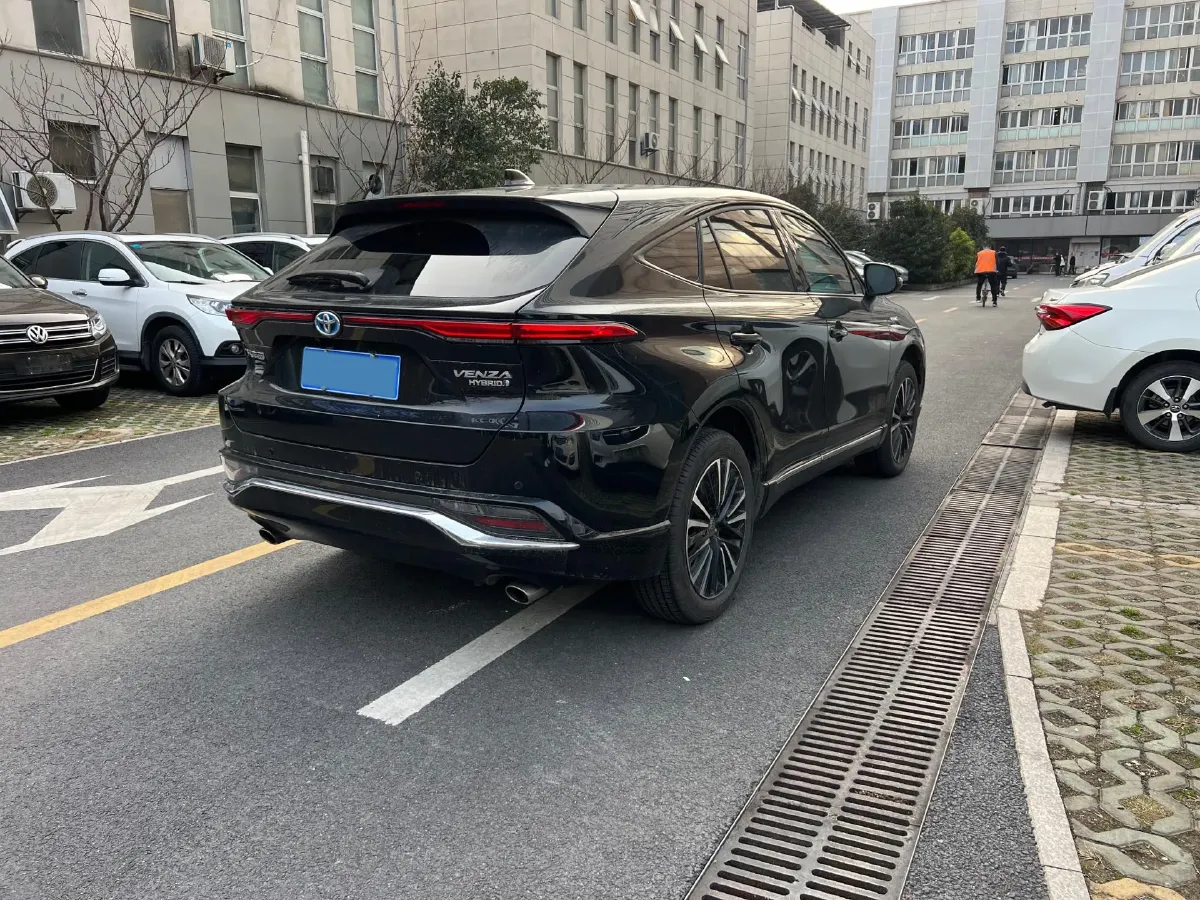 2022 Toyota Venza 2.5L 178HP L4 E-CVT Hybrid,autocango,china used car exporter,china ev exporter,chinese used car exporter,chinese used ev exporter