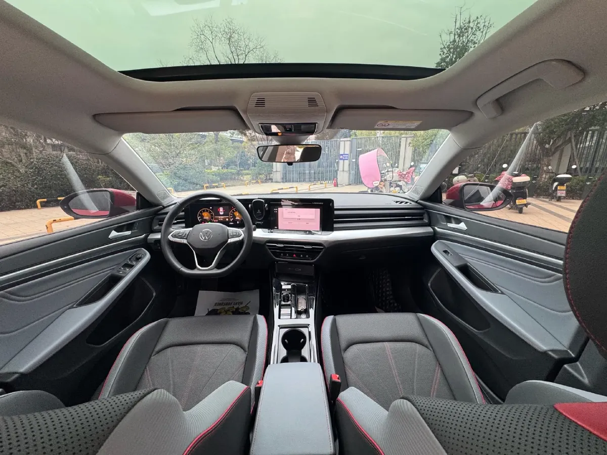 2023 Volkswagen Lamando 1.4T 150HP L4 7DCT,autocango,china used car exporter,china ev exporter,chinese used car exporter,chinese used ev exporter