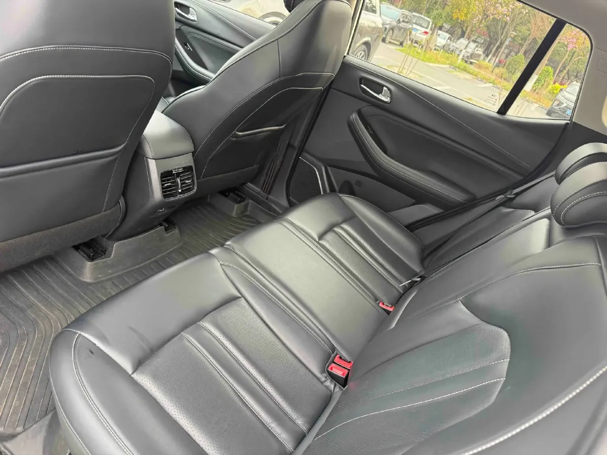 2021 GAC Trumpchi GS4 1.5T 169HP L4 6AT,autocango,china used car exporter,china ev exporter,chinese used car exporter,chinese used ev exporter