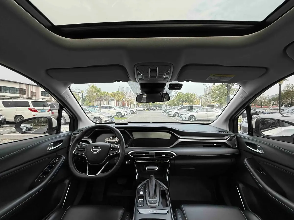 2021 GAC Trumpchi GS4 1.5T 169HP L4 6AT,autocango,china used car exporter,china ev exporter,chinese used car exporter,chinese used ev exporter