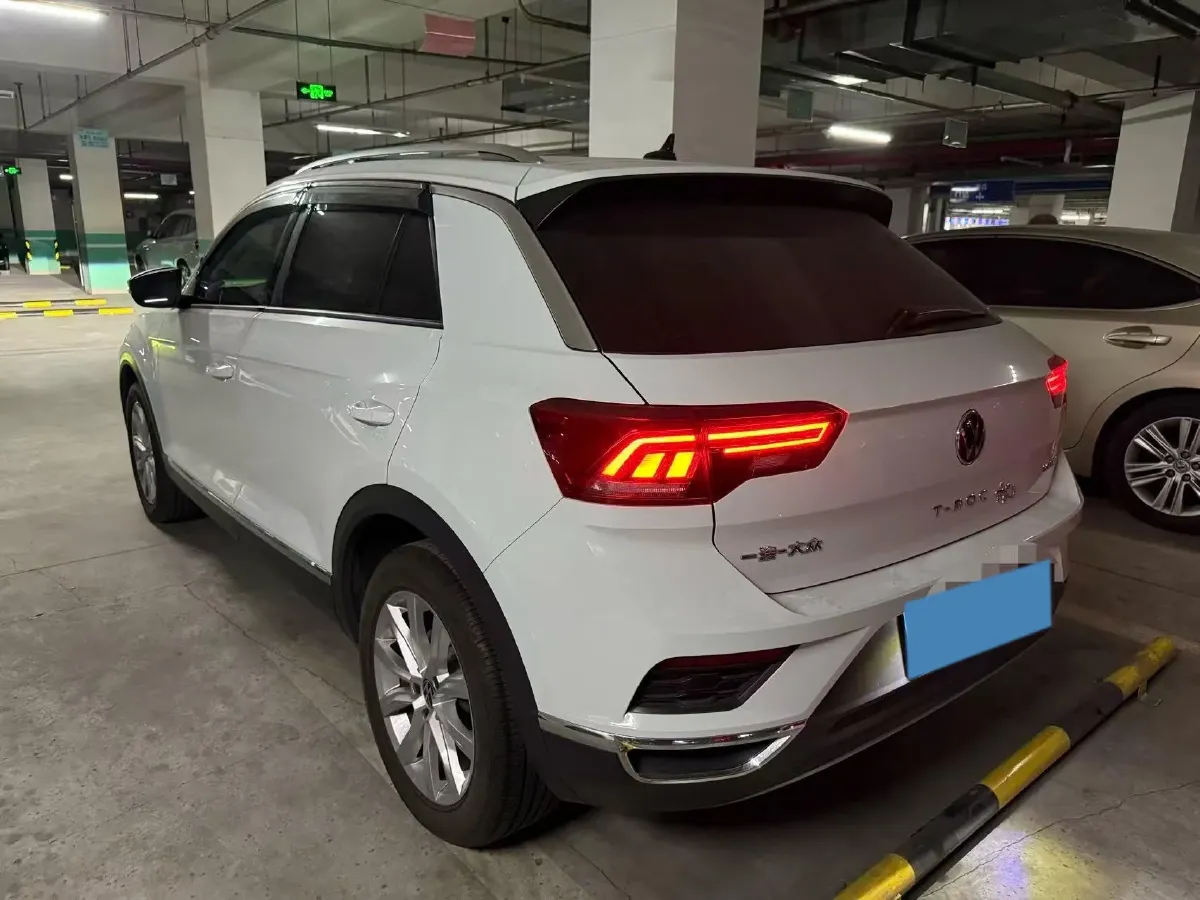 2022 Volkswagen T-Roc 1.4T 150HP L4 7DCT,autocango,china used car exporter,china ev exporter,chinese used car exporter,chinese used ev exporter