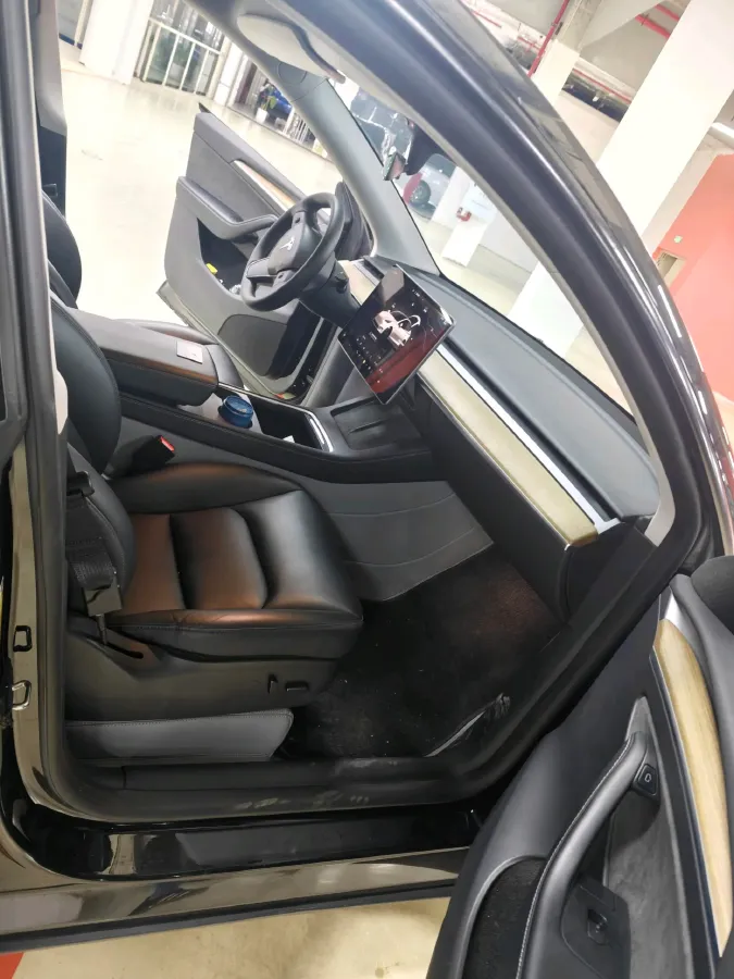 2022 Tesla Model Y BEV 60KWH,autocango,china used car exporter,china ev exporter,chinese used car exporter,chinese used ev exporter