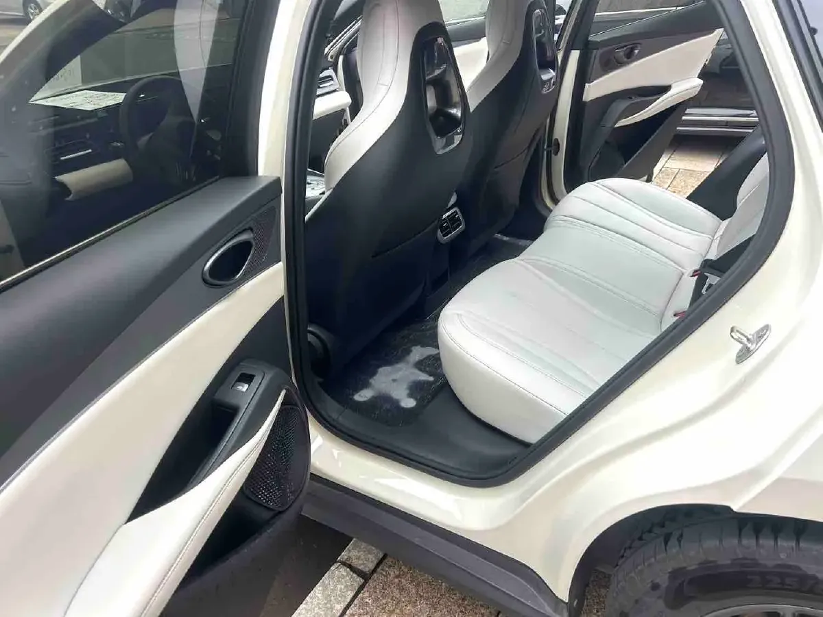 2024 BYD Seal06 1.5L 101HP L4 E-CVT PHEV 10.08KWH,autocango,china used car exporter,china ev exporter,chinese used car exporter,chinese used ev exporter