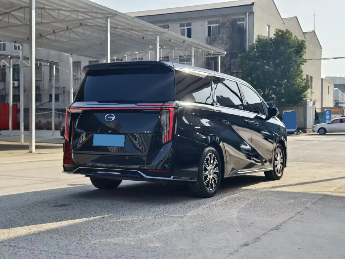 2023 GAC Trumpchi E9 2.0T 190HP L4 2DHT PHEV 25.57KWH,autocango,china used car exporter,china ev exporter,chinese used car exporter,chinese used ev exporter