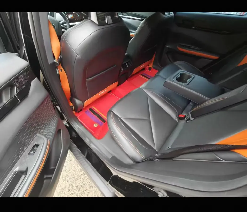 2022 ChangAn UNI-V 1.5T 188HP L4 7DCT,autocango,china used car exporter,china ev exporter,chinese used car exporter,chinese used ev exporter