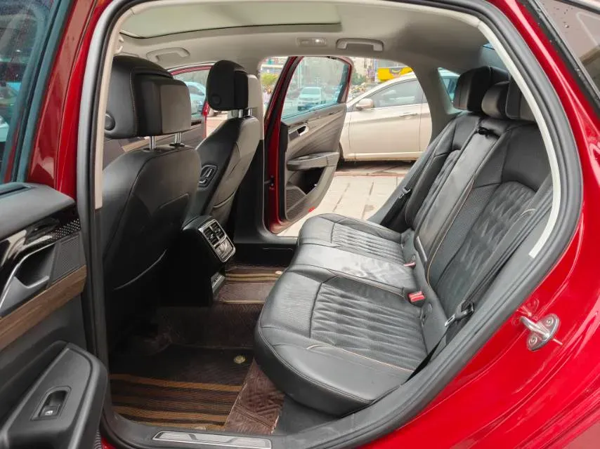 2019 Volvo V40 1.5T 152HP L4 6AT,autocango,china used car exporter,china ev exporter,chinese used car exporter,chinese used ev exporter