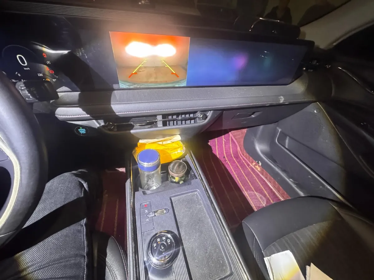 2022 Ford Mondeo 2.0T 238HP L4 8AT,autocango,china used car exporter,china ev exporter,chinese used car exporter,chinese used ev exporter