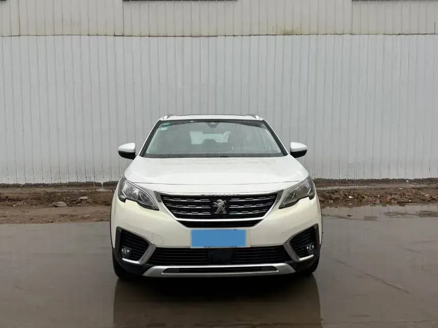 2019 Peugeot 5008 1.8T 204HP L4 6AT,autocango,china used car exporter,china ev exporter,chinese used car exporter,chinese used ev exporter