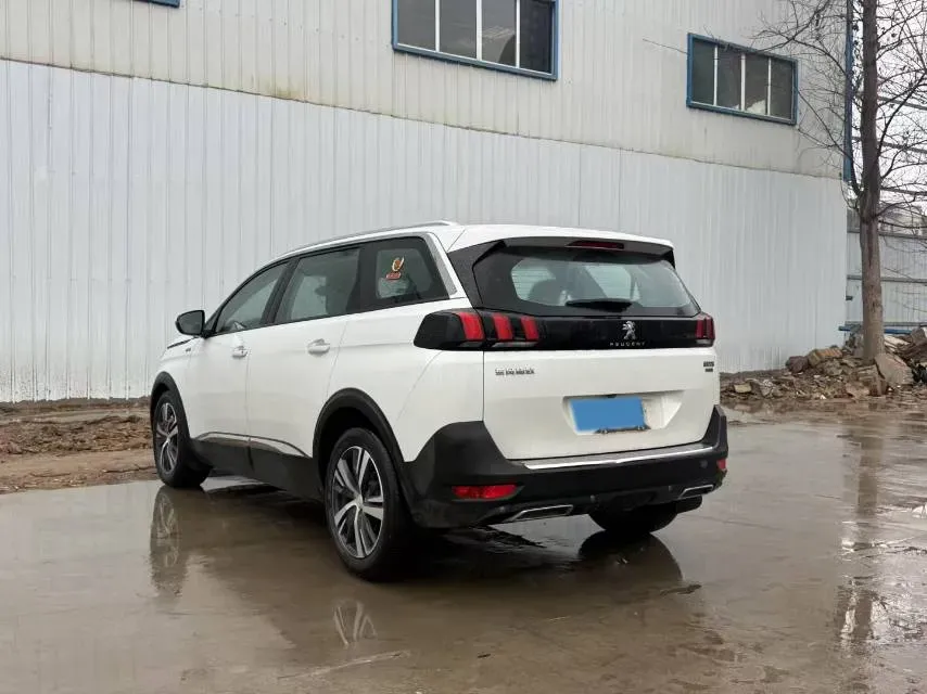 2019 Peugeot 5008 1.8T 204HP L4 6AT,autocango,china used car exporter,china ev exporter,chinese used car exporter,chinese used ev exporter
