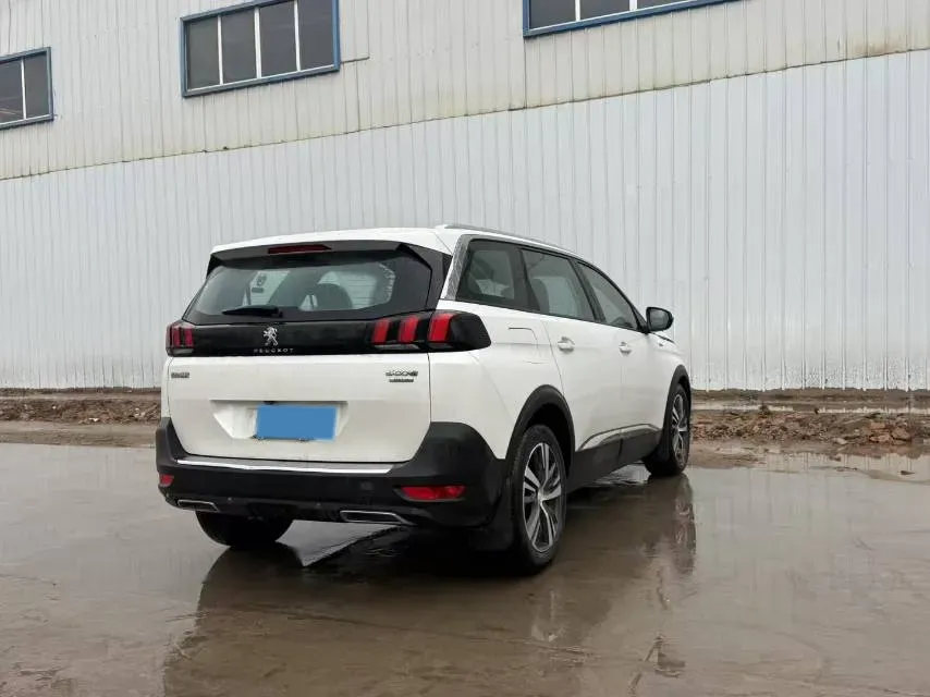 2019 Peugeot 5008 1.8T 204HP L4 6AT,autocango,china used car exporter,china ev exporter,chinese used car exporter,chinese used ev exporter