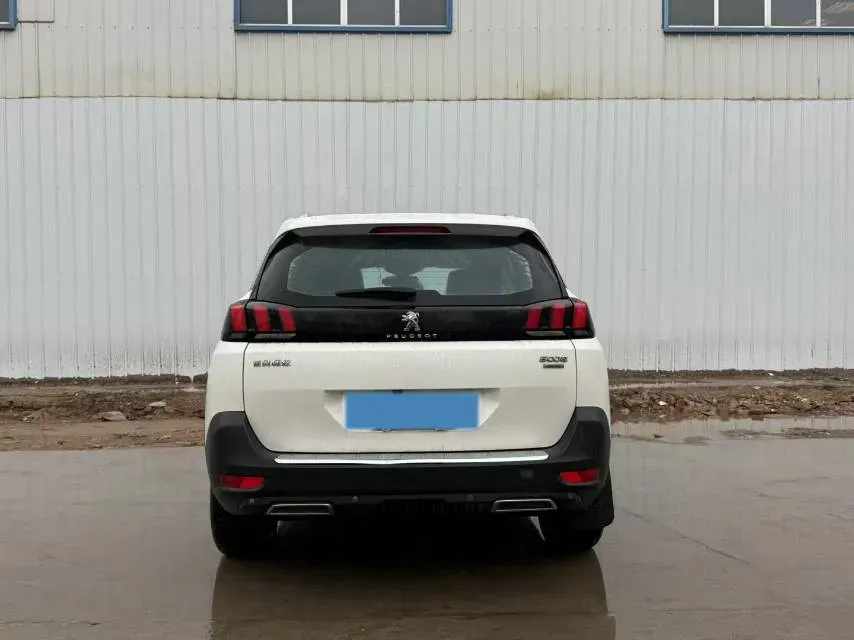 2019 Peugeot 5008 1.8T 204HP L4 6AT,autocango,china used car exporter,china ev exporter,chinese used car exporter,chinese used ev exporter
