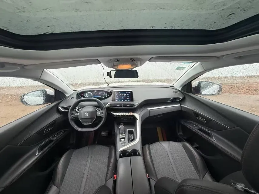 2019 Peugeot 5008 1.8T 204HP L4 6AT,autocango,china used car exporter,china ev exporter,chinese used car exporter,chinese used ev exporter