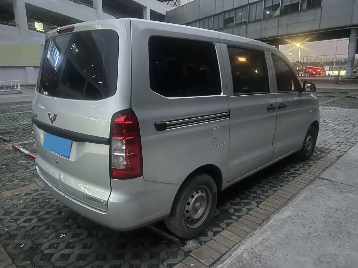2022 JinBei Little Sea Lion X30 1.5L 102HP L4 5MT,autocango,china used car exporter,china ev exporter,chinese used car exporter,chinese used ev exporter