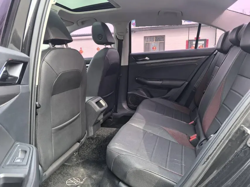 2019 Bestune T77 1.2T 143HP L4 7DCT,autocango,china used car exporter,china ev exporter,chinese used car exporter,chinese used ev exporter