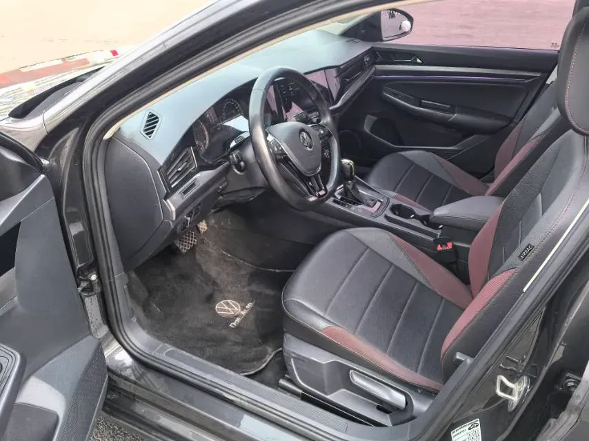 2019 Bestune T77 1.2T 143HP L4 7DCT,autocango,china used car exporter,china ev exporter,chinese used car exporter,chinese used ev exporter