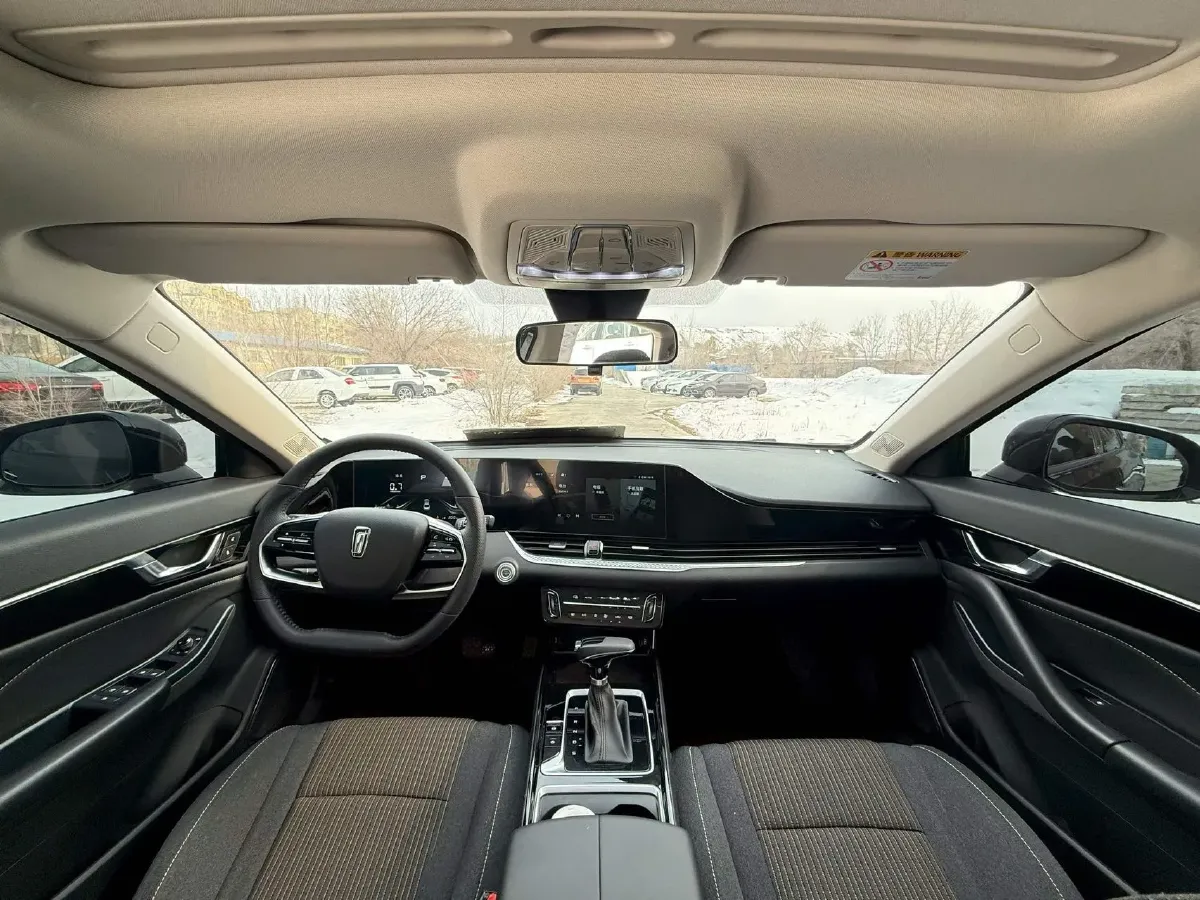 2023 Bestune B70 1.5T 169HP L4 7DCT,autocango,china used car exporter,china ev exporter,chinese used car exporter,chinese used ev exporter