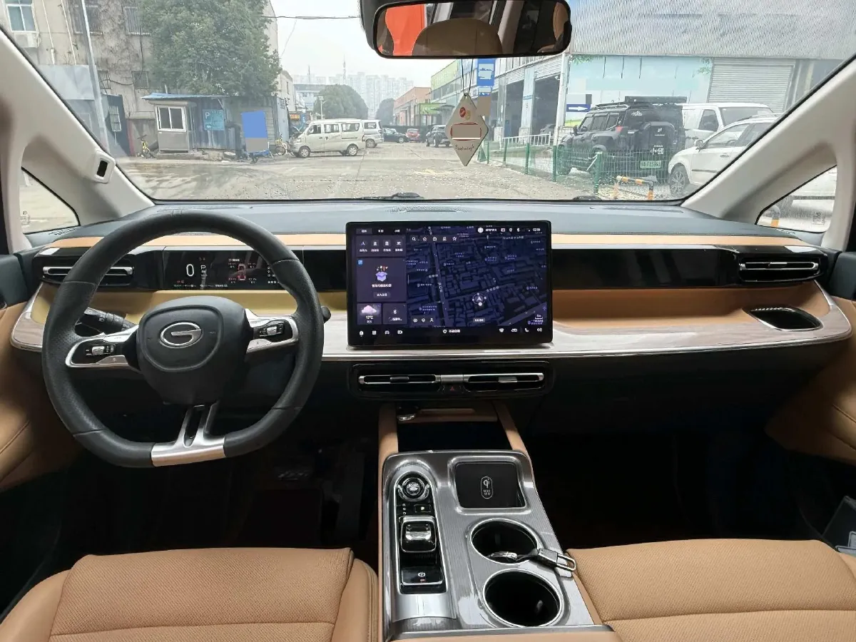 2024 GAC Trumpchi E8 2.0L 140HP L4 2DHT PHEV 25.57KWH,autocango,china used car exporter,china ev exporter,chinese used car exporter,chinese used ev exporter