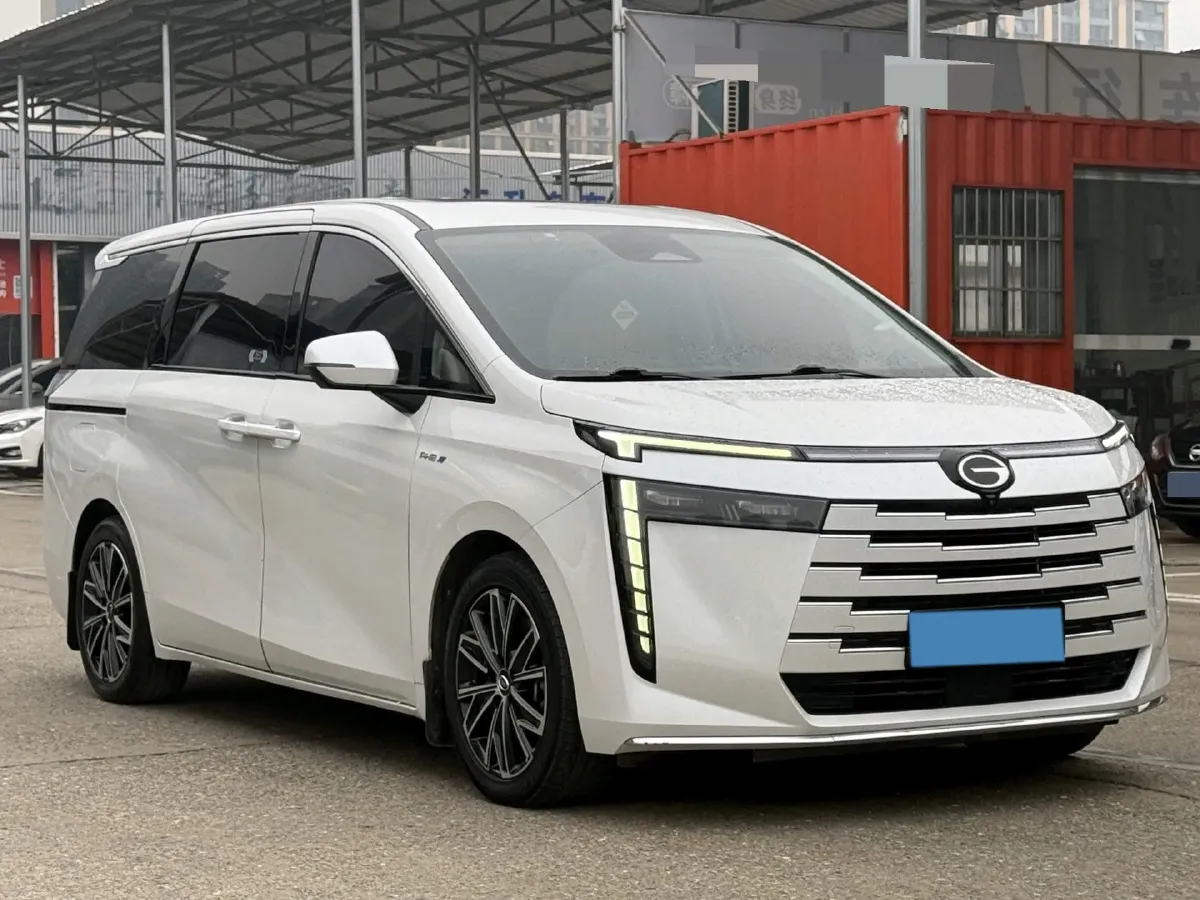 2024 GAC Trumpchi E8 2.0L 140HP L4 2DHT PHEV 25.57KWH,autocango,china used car exporter,china ev exporter,chinese used car exporter,chinese used ev exporter