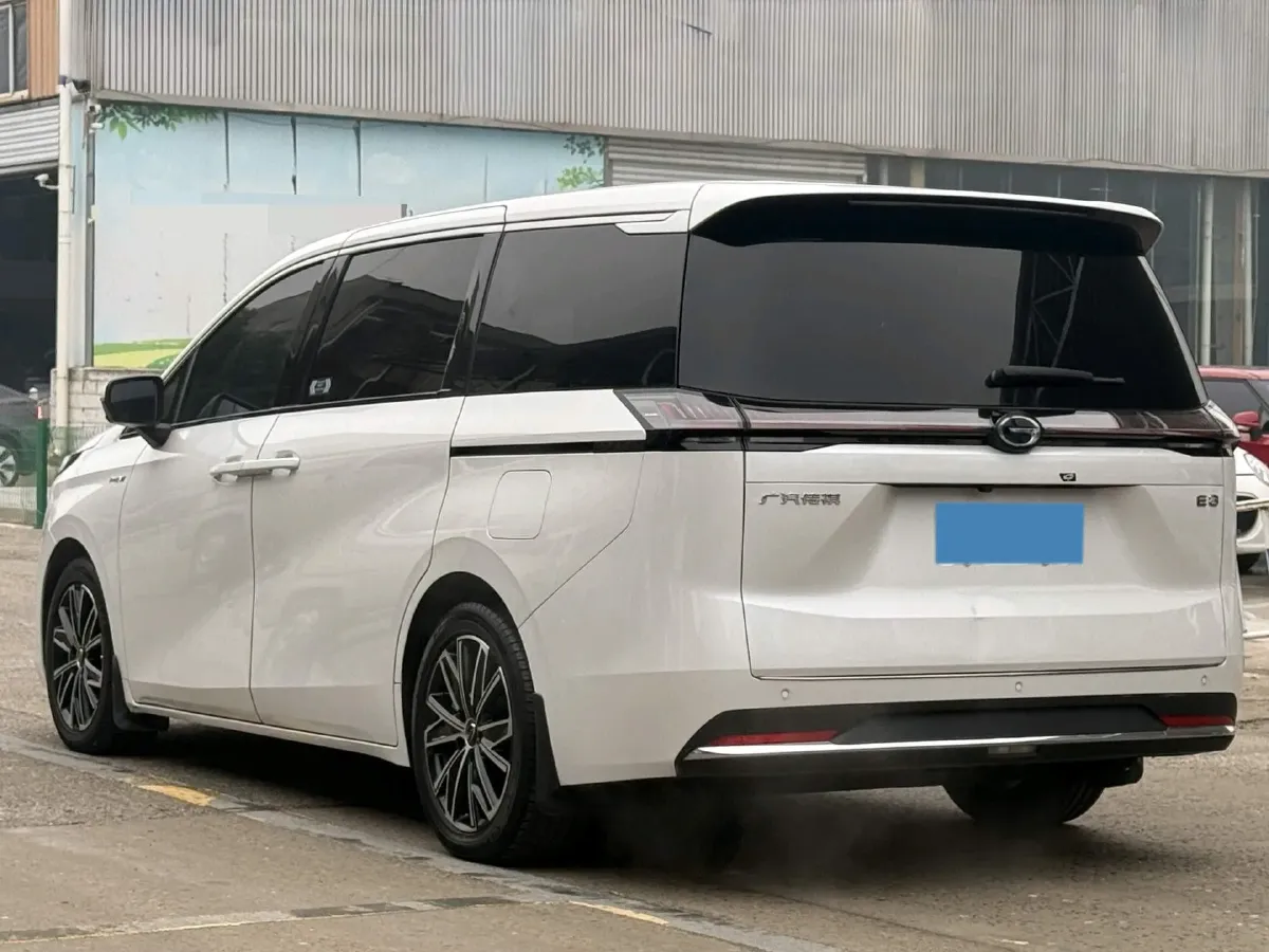 2024 GAC Trumpchi E8 2.0L 140HP L4 2DHT PHEV 25.57KWH,autocango,china used car exporter,china ev exporter,chinese used car exporter,chinese used ev exporter