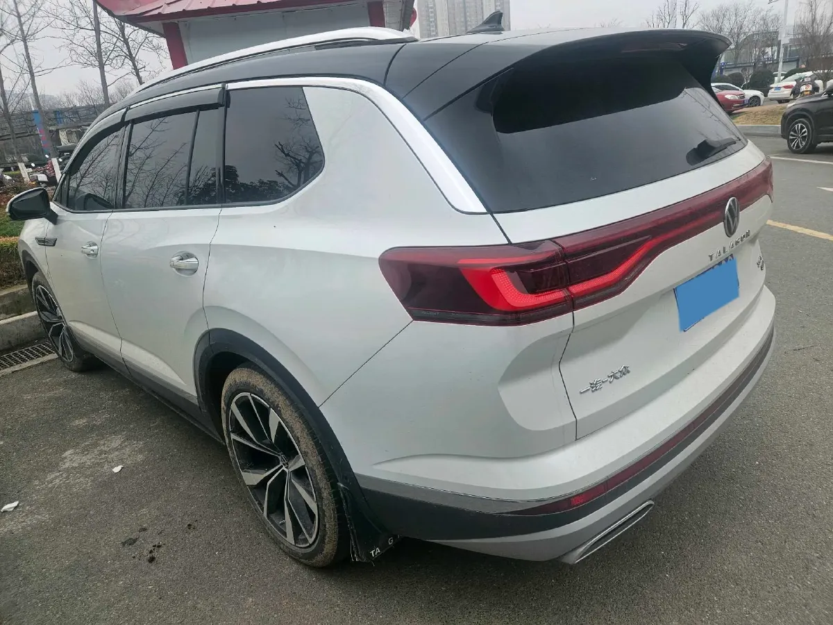 2022 Volkswagen Talagon 2.5T 299HP V6 7DCT,autocango,china used car exporter,china ev exporter,chinese used car exporter,chinese used ev exporter