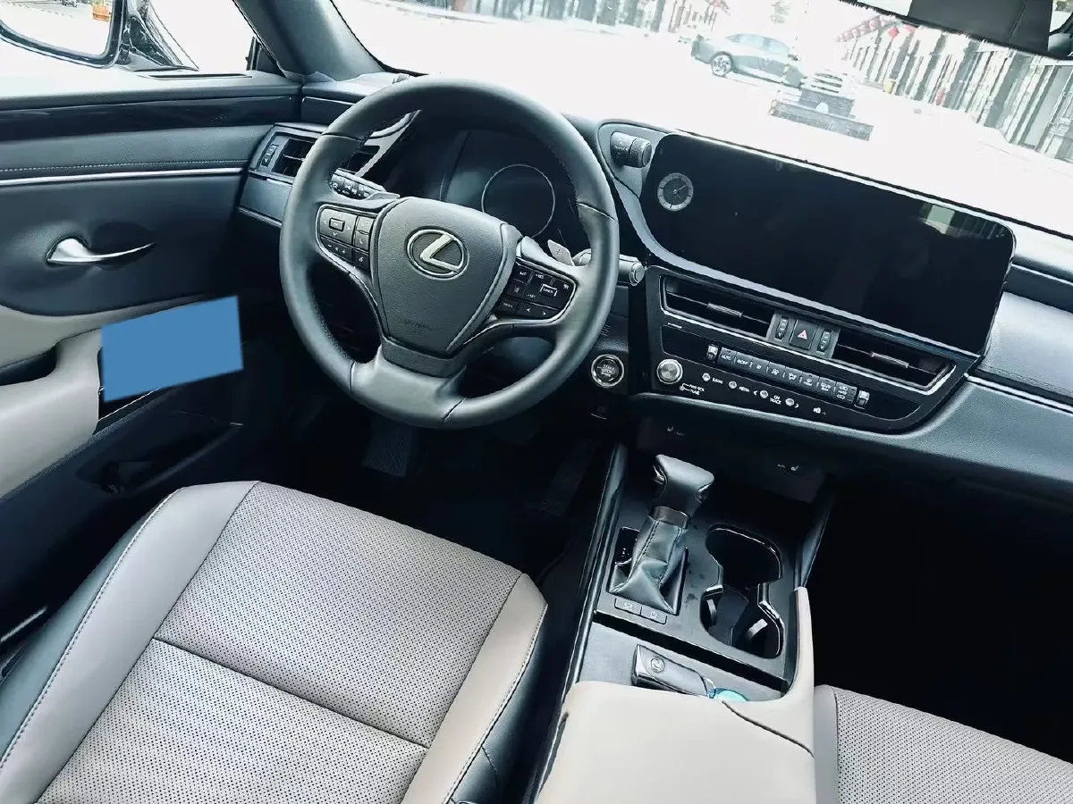 2023 Lexus ES 2.5L 204HP L4 8AT,autocango,china used car exporter,china ev exporter,chinese used car exporter,chinese used ev exporter