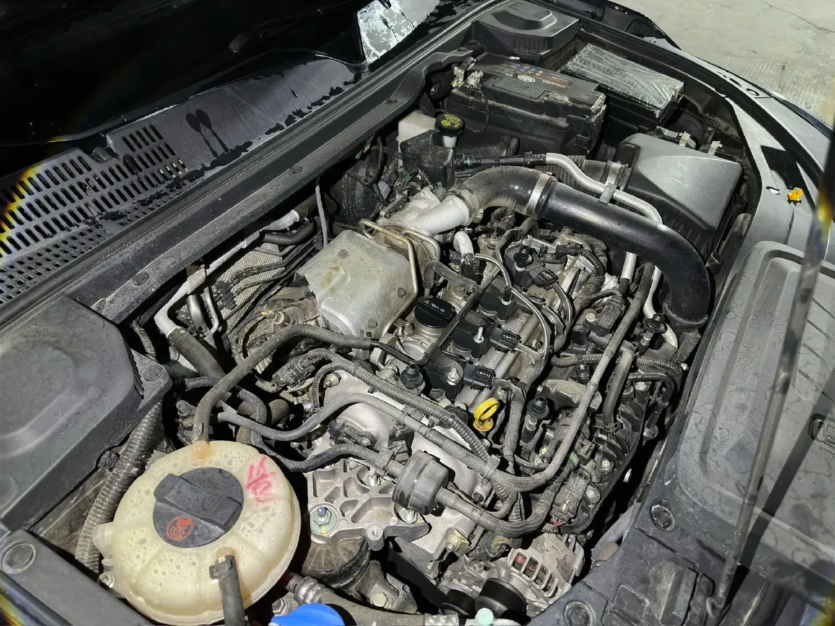 2023 Bestune B70 1.5T 169HP L4 7DCT,autocango,china used car exporter,china ev exporter,chinese used car exporter,chinese used ev exporter