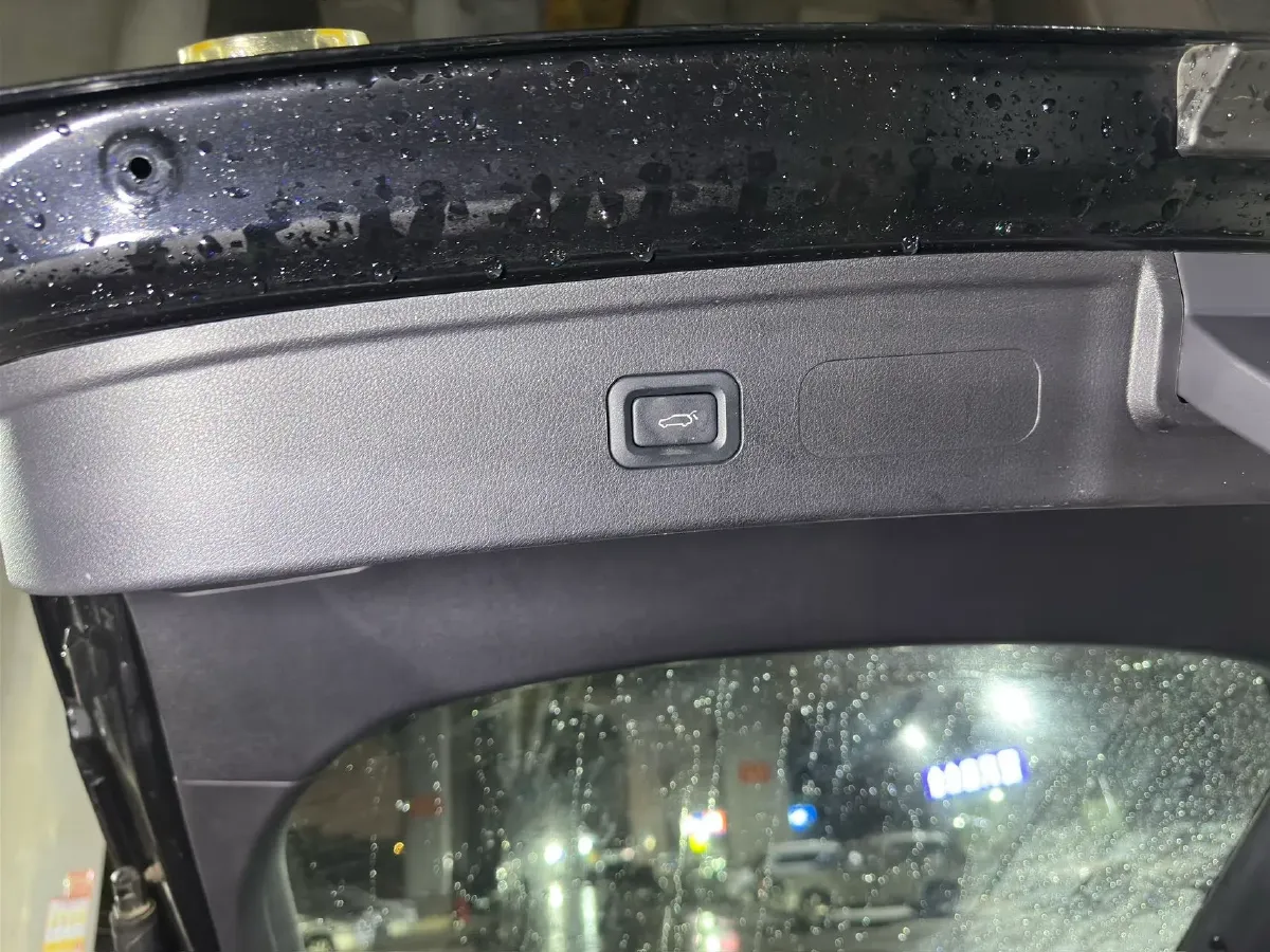 2023 Bestune B70 1.5T 169HP L4 7DCT,autocango,china used car exporter,china ev exporter,chinese used car exporter,chinese used ev exporter