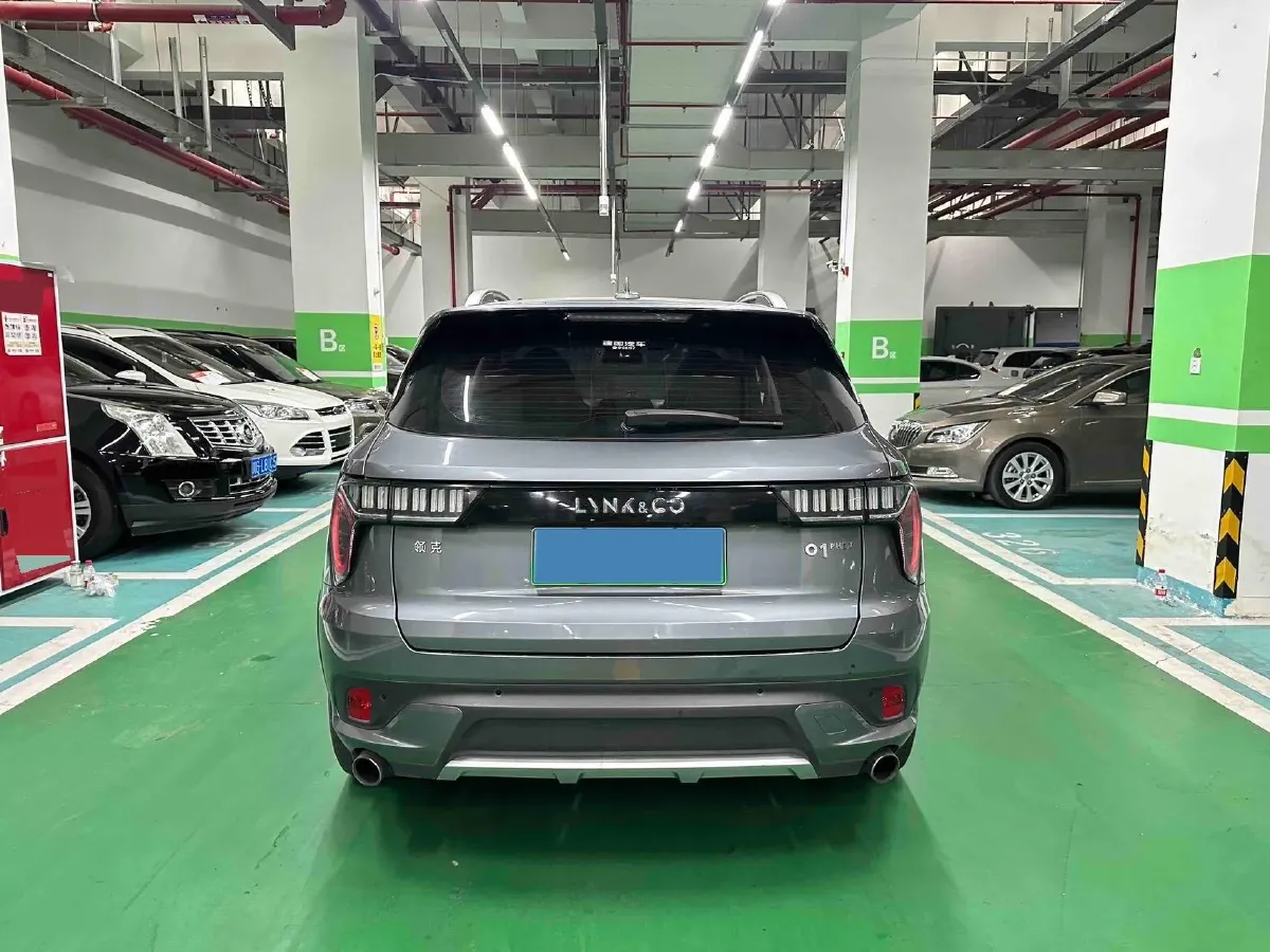 2018 Isuzu Mu-X 3.0T 177HP L4 6AT,autocango,china used car exporter,china ev exporter,chinese used car exporter,chinese used ev exporter