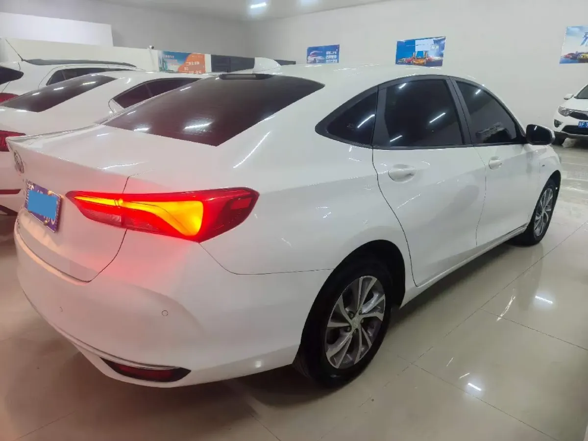 2022 Buick Verano 1.5T 184HP L4 CVT,autocango,china used car exporter,china ev exporter,chinese used car exporter,chinese used ev exporter