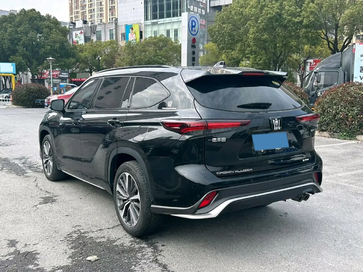 2024 Toyota Crown Kluger 2.5L 189HP L4 E-CVT Hybrid,autocango,china used car exporter,china ev exporter,chinese used car exporter,chinese used ev exporter