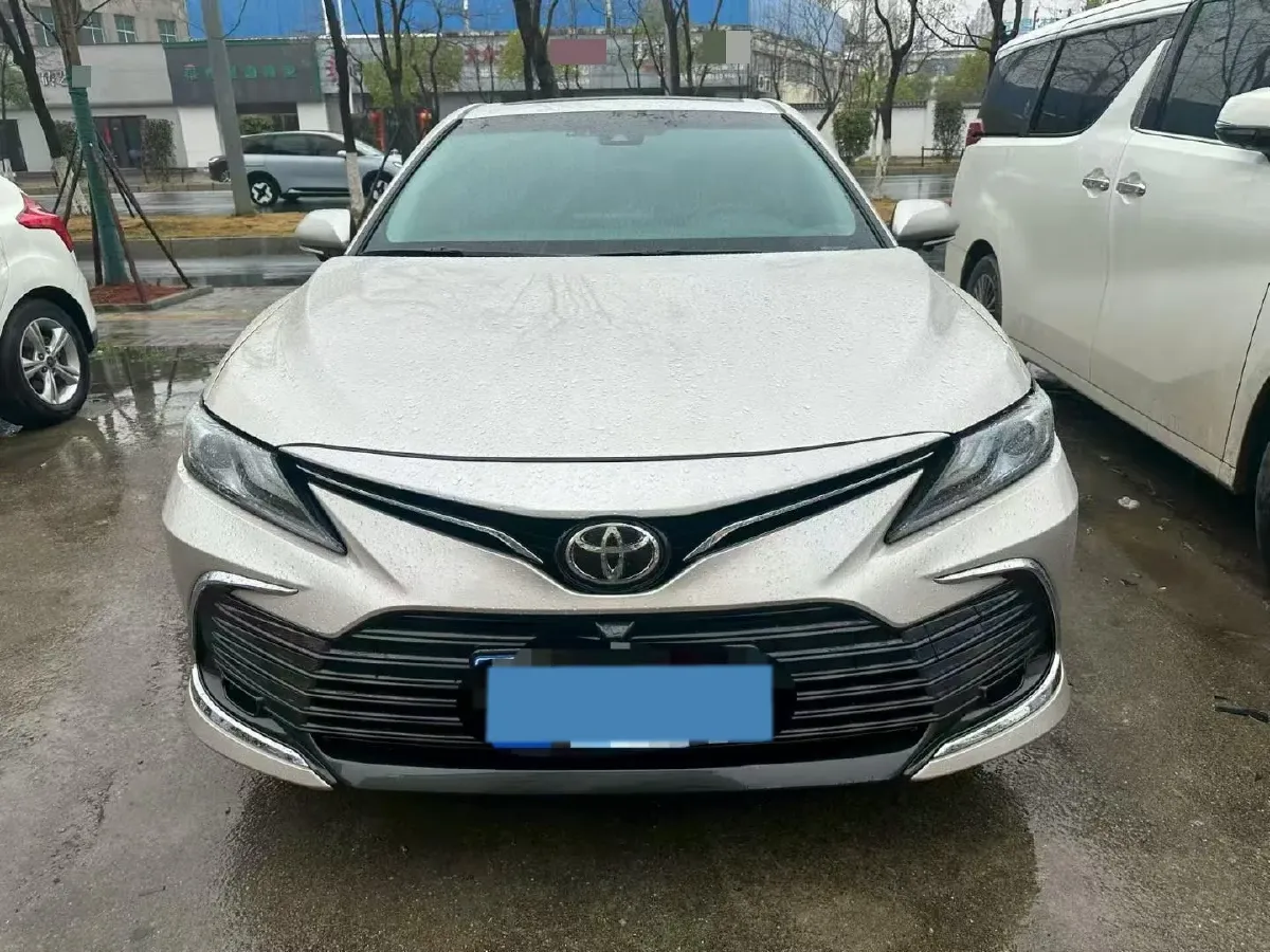 2023 Toyota Camry 2.0L 177HP L4 CVT,autocango,china used car exporter,china ev exporter,chinese used car exporter,chinese used ev exporter